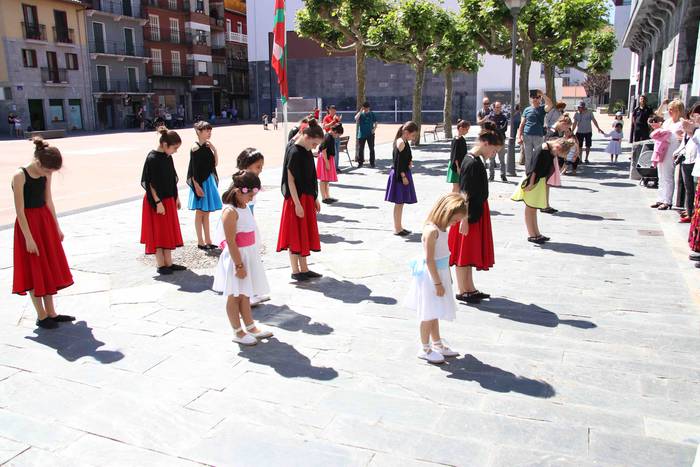 Senidetze Eguna Segundo Mont 7 1559413903722