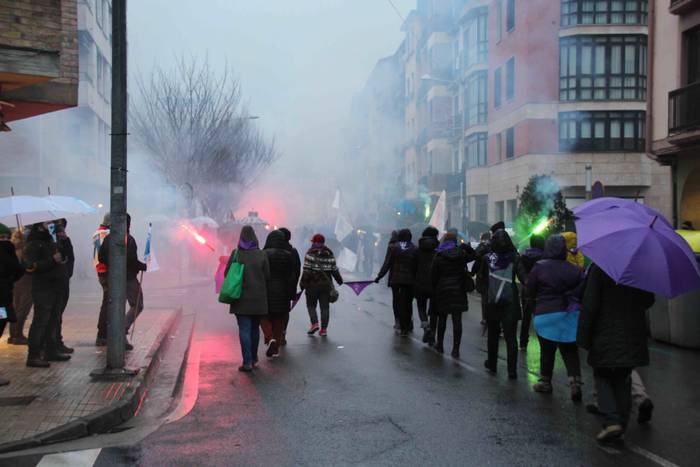 Aurreikuspenak gainditu ditu 28 1610219484245