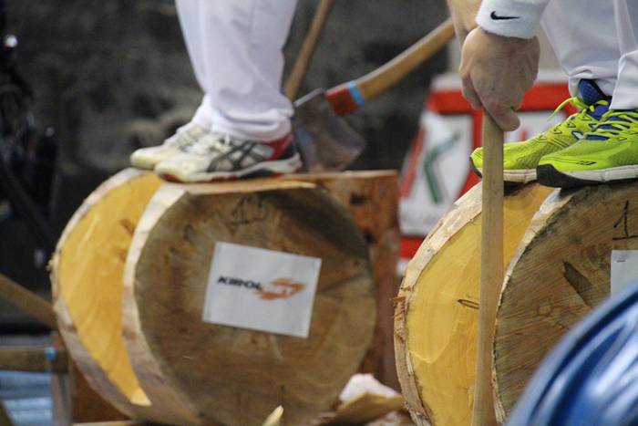 Urrezko aizkora kanporaketa abaltzisketa 32 1461501195914