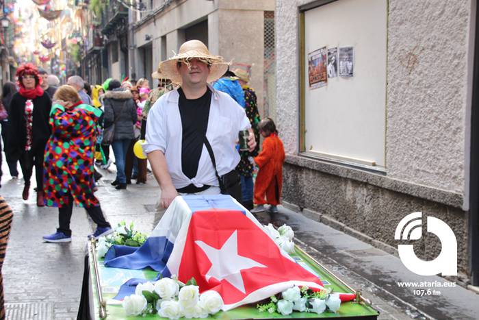 Irudimenak gainezka egin du 139 1488128079781