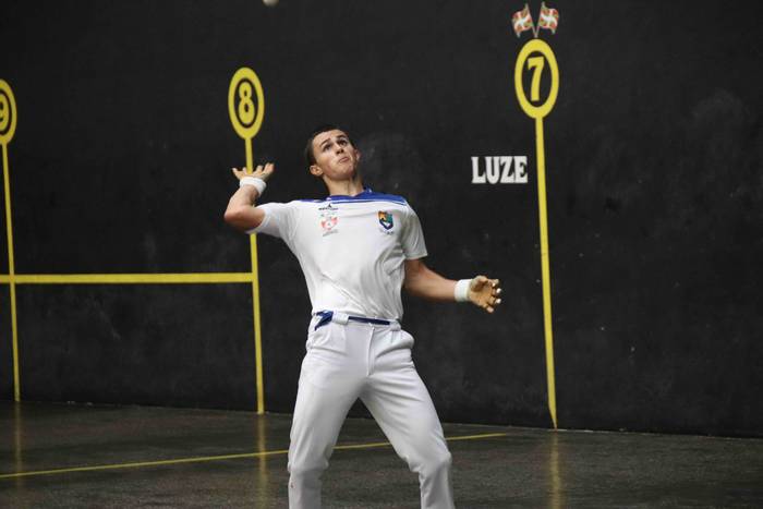 Zubizarretari jantzi dio txa 8 1568573483606