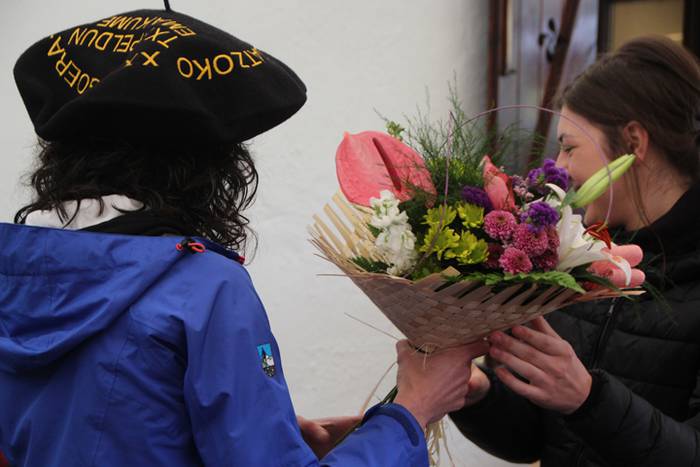 Aitziber Ibarbia eta Julen L 76 1493554161048