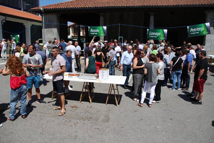 Herritarrentzat sagardoa eta 10 1502639165030