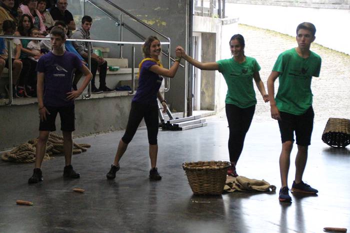 Frontoia, erakustaldiaren ba 25 1502818171290