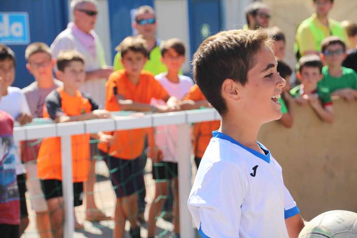 Kirol pixka bat, festan bete 32 1566471428292