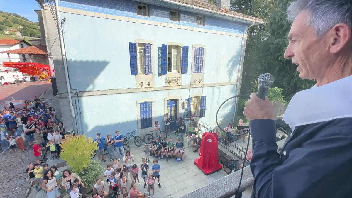Juan Angel Garmendiak eman die jaiei hasiera Bidanian