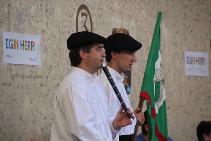 Bedaioko ingurutxoa ezin falta festetan 20 1473618774645