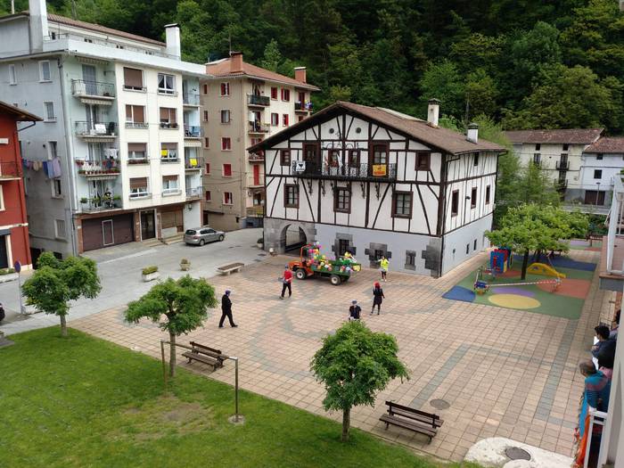 Lizartzan alaialdia balkoiz  4 1588349136591