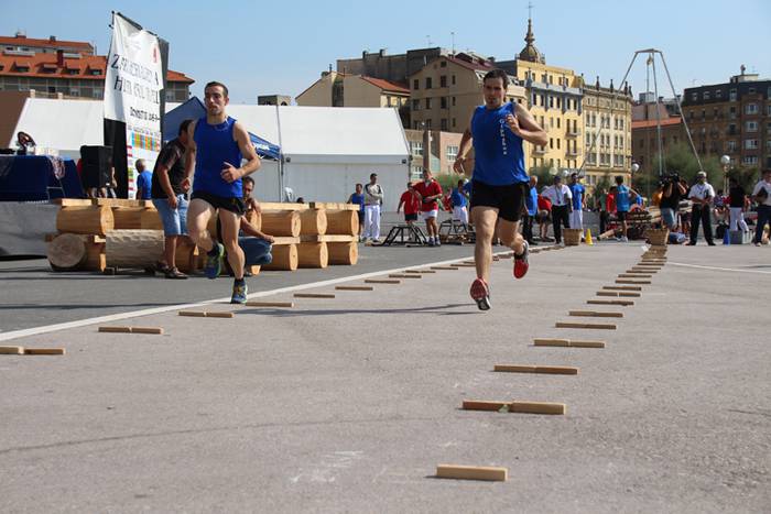 Txapel berdinduena, gipuzkoarren buruan 4 1473085151733