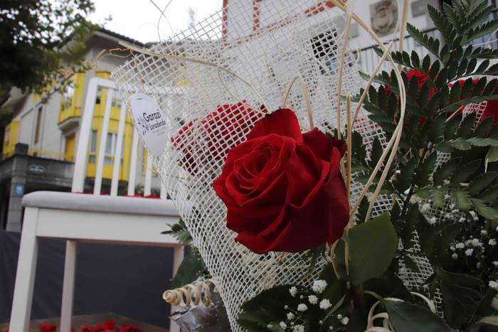 Aulki hutsak ekitaldia Irura 4 1632920806441