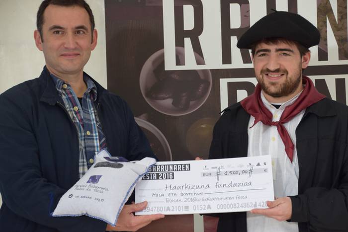 Lurlan dendako eta Haurkizunako ordezkariak 2