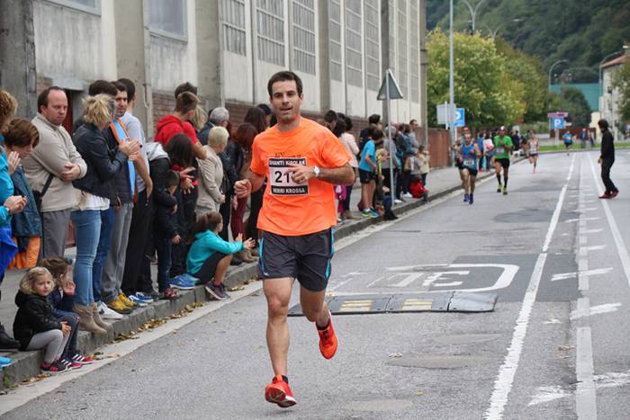 Haizearen aurka, baina aurrera 78 1476273347681