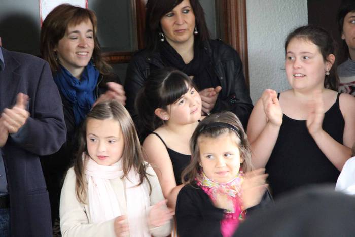 Herriko baserritarrak omendu dituzte Alkizan 7 1431879009378