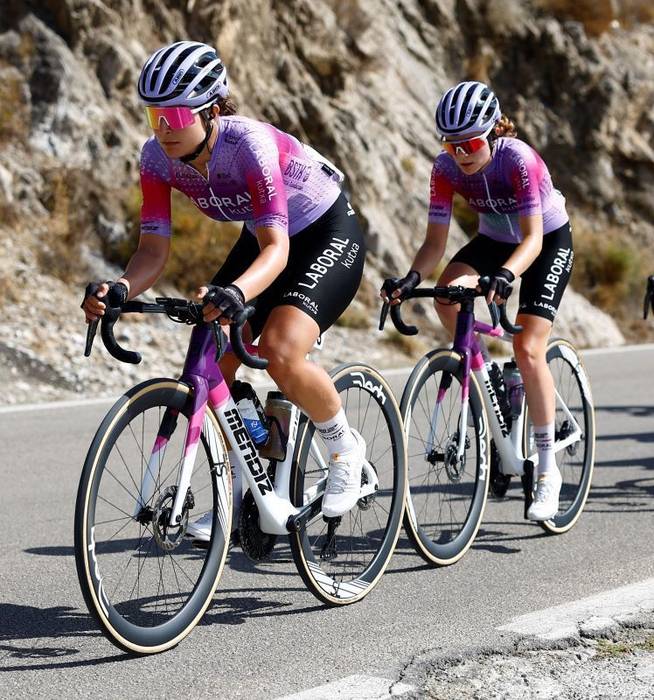 Naia Amondarainek bi urtez luzatu du hitzarmena Laboral Kutxa-Euskadi taldearekin