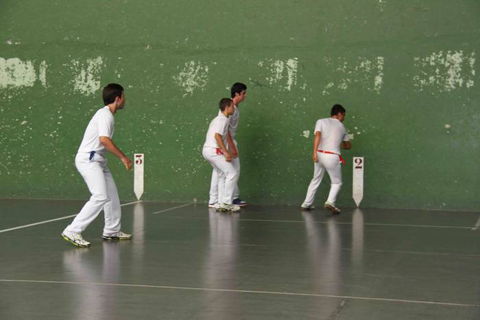 Elola-Etxeberria bikotearent 9 1594495124797