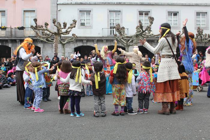 Villabona eskolak inauteriak 7 1487939301333