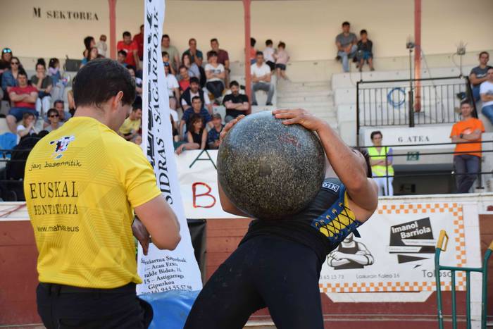 V. Gizonezkoen Euskal Pentat 42 1653767399076