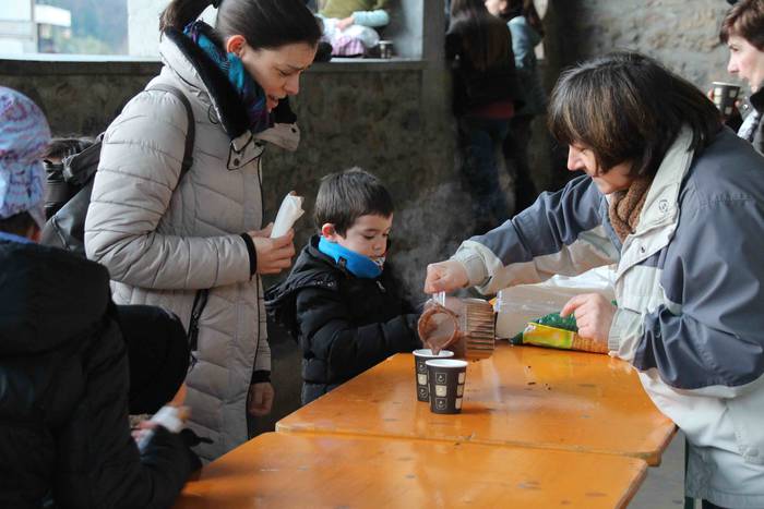 Errege magoak heldu dira esk 129 1546718734348