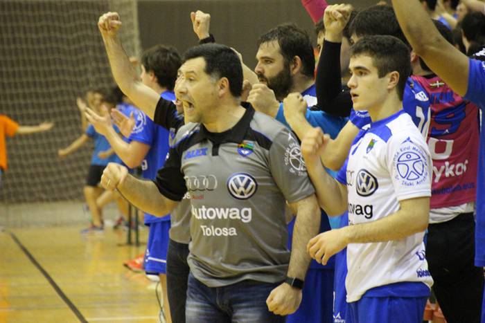 tolosa eskubaloi kordoba igoera 2016 65 1464387208157