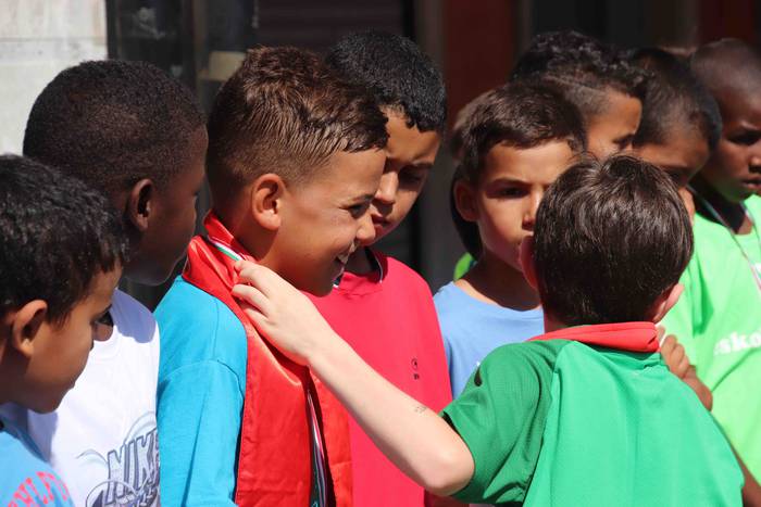 Saharako haurrei harrera egi 55 1530544678999