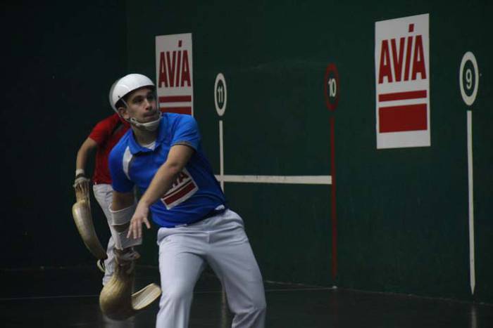 ZESTA PUNTA ELOLAREN OROIMEN 93 1512735782574