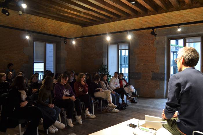 LORRAINEKO IKASLEEI HARRERA 1 1664631843776