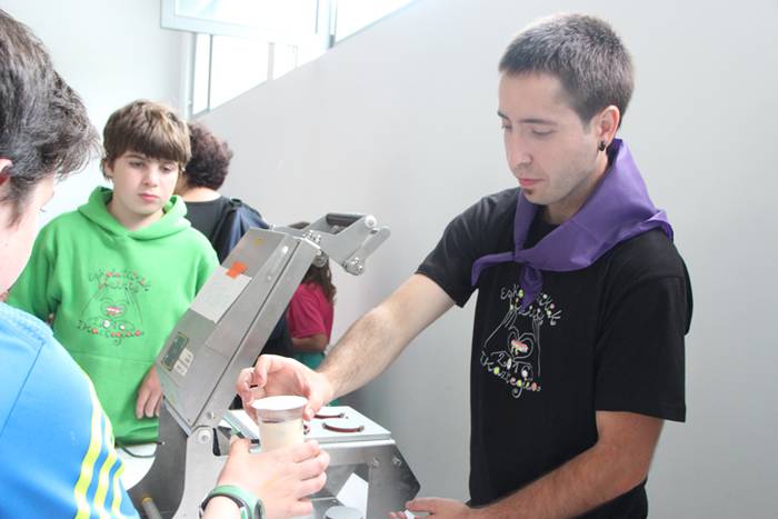 Ikaztegietako Eskola Txikiak Festa 61 1465744478754