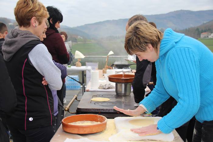 Azoka eguna Altzon 2 1481457072591