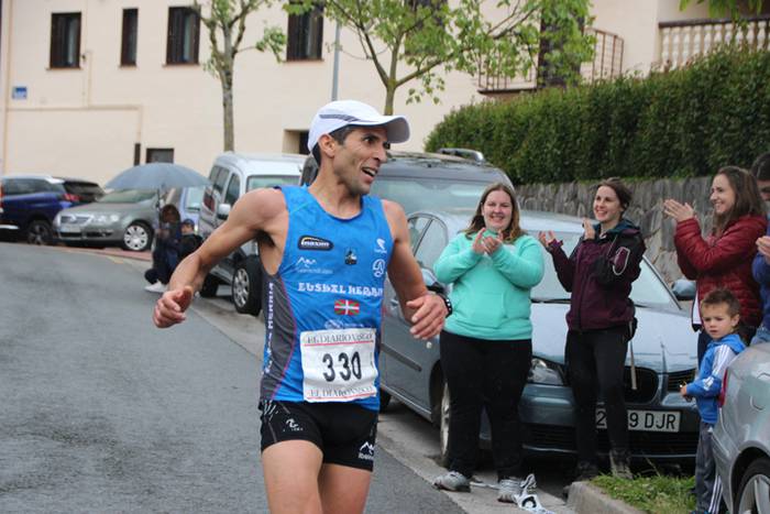 Aitziber Ibarbia eta Julen L 14 1493553799156