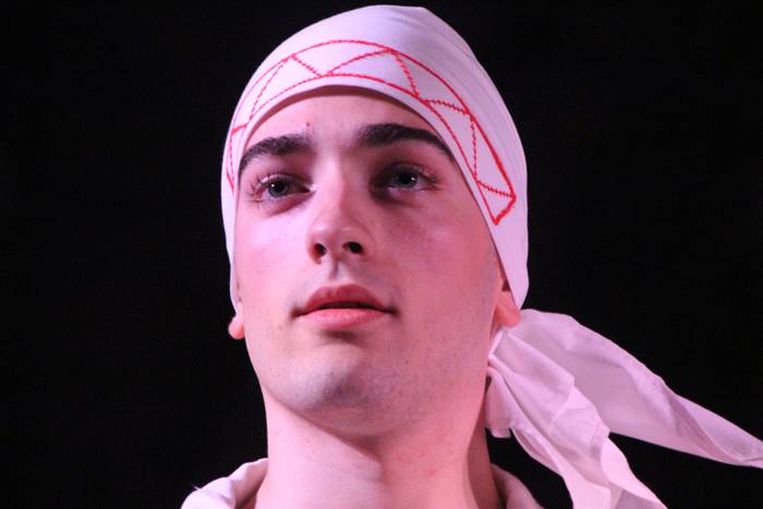 Salto bat, desio bat 98 1498259566959