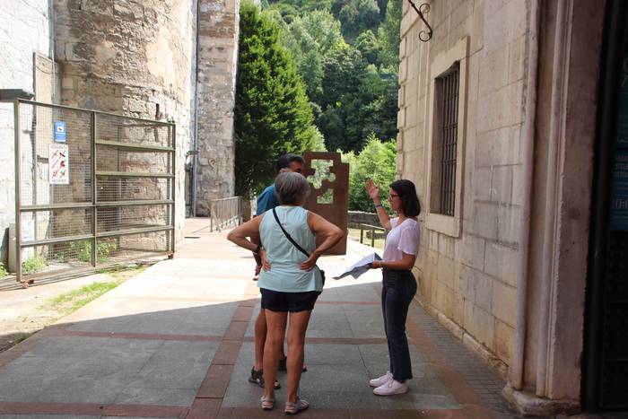 Bisitak, Tolosako Andre Maria eliza ezagutu nahi duenarentzat