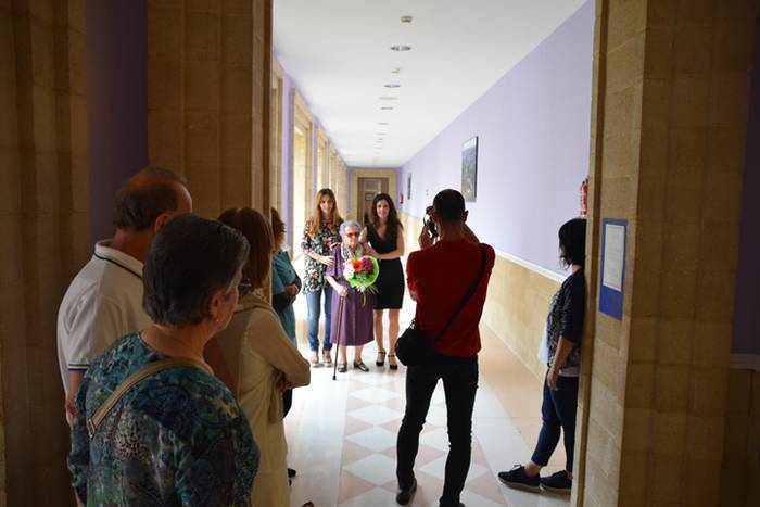 100 urtez bizitzari irribarre egiten 2 1469283123077