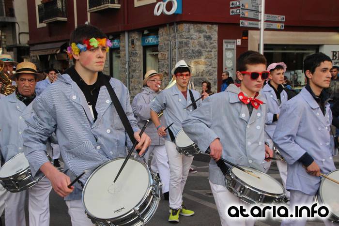 ostegun gizena 2016 zezen plaza 6 1454608259106