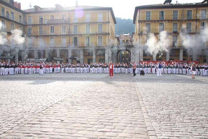 Lizarrez apaindutako kaleeta 53 1498311460172