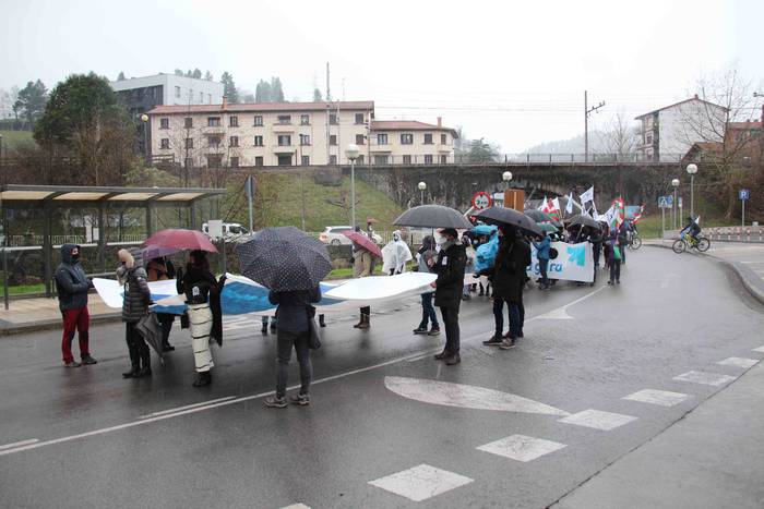 Aurreikuspenak gainditu ditu 13 1610219470547