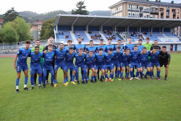 Tolosa CF-ko gizonezkoen fut 28 1662145476056