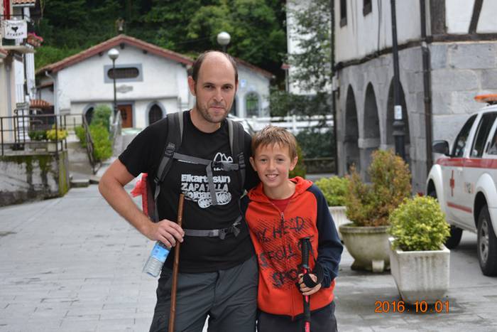 Elkartasuna, tontorretara 59 1475497155030