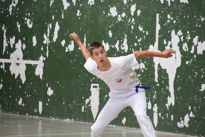 Azken egunean, puntako pilota partidak 4 1470830907404