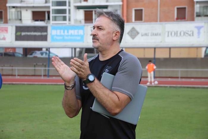 Tolosa CF-ko gizonezkoen fut 25 1662145474497