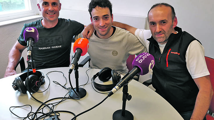 Denboraldi berria hasi du eskualdeko irratiak