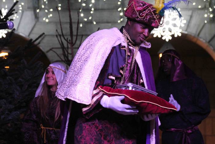 Errege magoen desfilea tolos 89 1546717669780