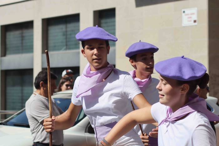 Ibarra zeharkatu dute, danbo 11 1661344764968