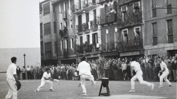 Pilota bezain ospakizun biribila