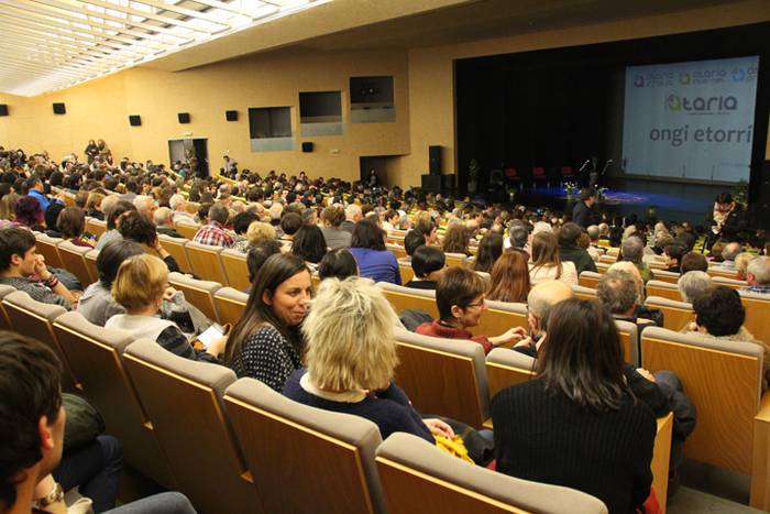 ATARIA BERTSO JAIALDIA 2017 4 1485027156026