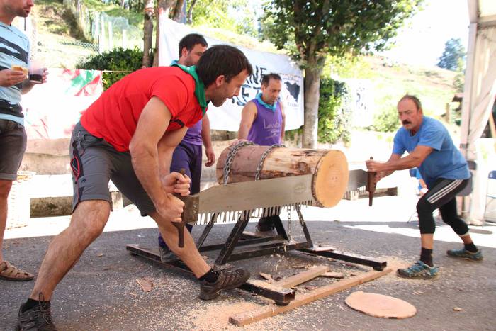 Uganetarrak gehiago izan dir 20 1537014391173