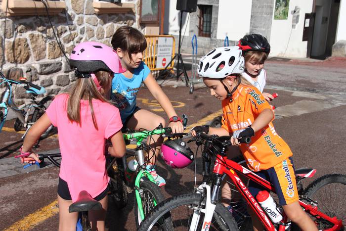 Alkizan txirrindulari laster 3 1536411421963