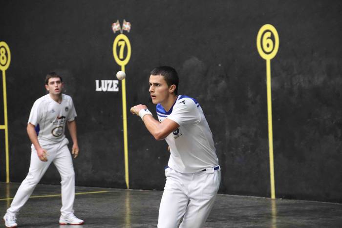 Zubizarretari jantzi dio txa 4 1568573479740