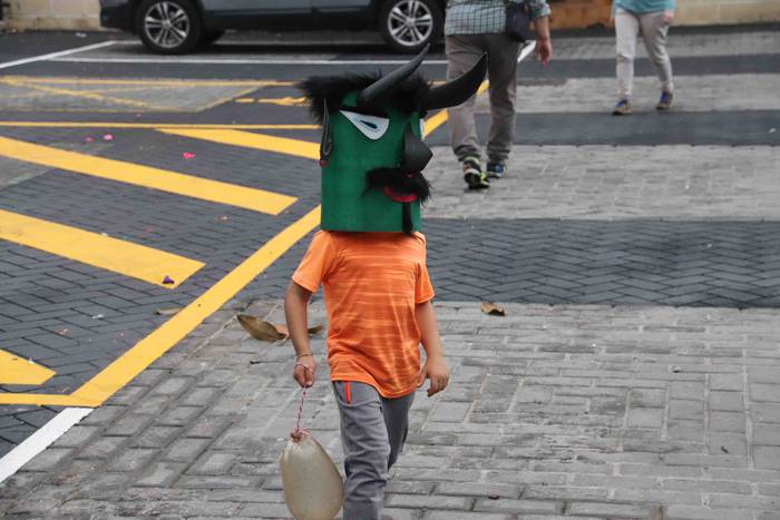 Suziria lehertuta, lau festa 35 1564684271861