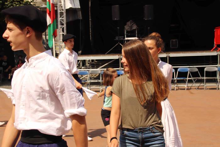 Tradioari segiz, zapiari hel 57 1564063681808