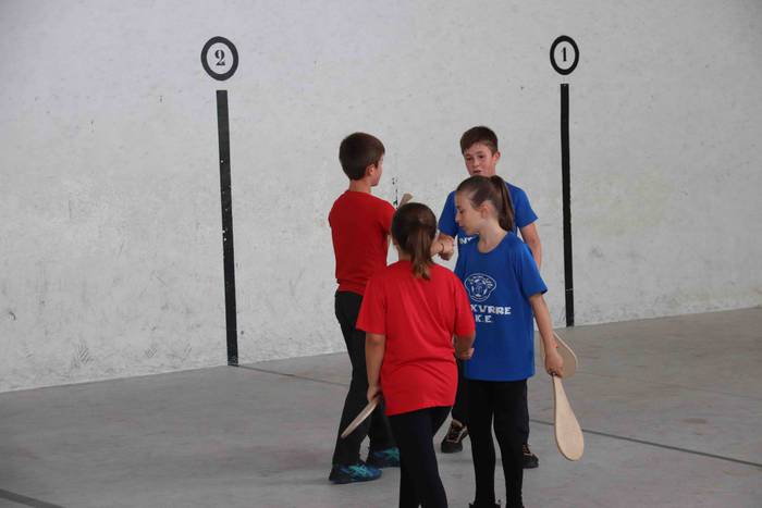 Txikiek pilotari handiak dir 75 1565875116727